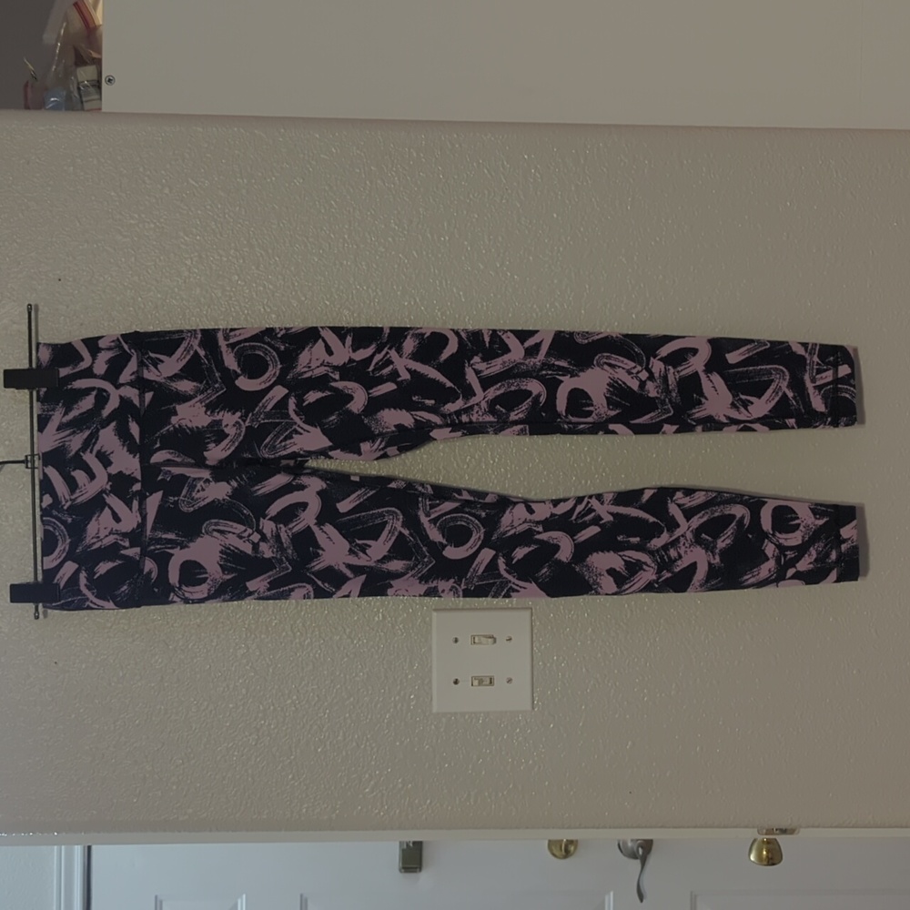 Lululemon Wunder Under HighRise Tight Graffiti Pop Antoinette Full Luxtreme Sz 4